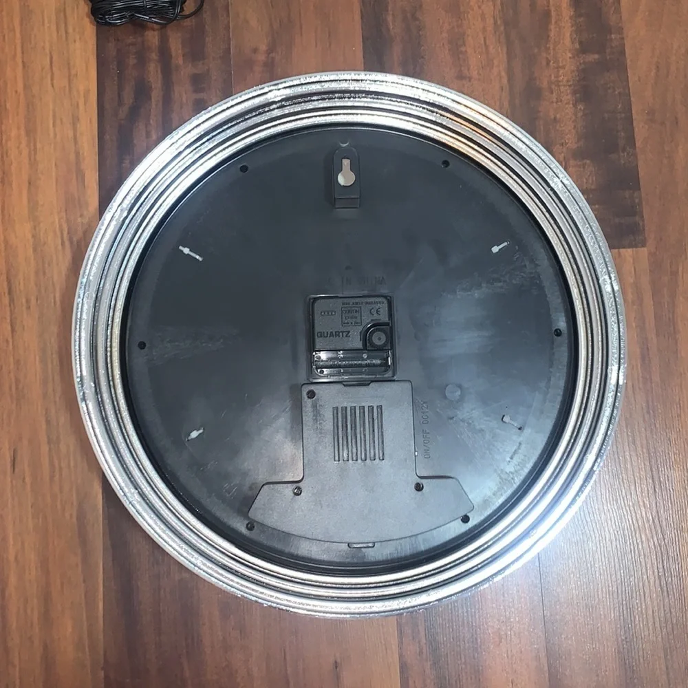 Chevrolet Silverado Texas Edition LED Wall Clock – Black | NWT